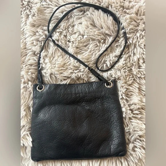 Black Leather Shoulder Bag - Picture 2 of 3